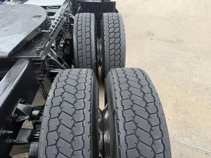 2022 Peterbilt 579d43c7f91f4c34022f4c307f431c98241
