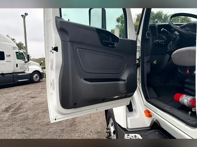 2020 INT LT625 6x4
