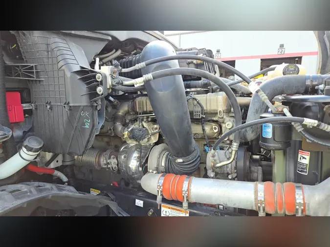 2022 Freightliner Cascadia 126d440c91070bc2074bb9d165272fec015