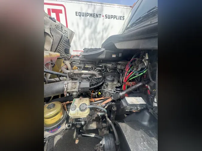 2018 FREIGHTLINER/MERCEDES CASCADIA 125