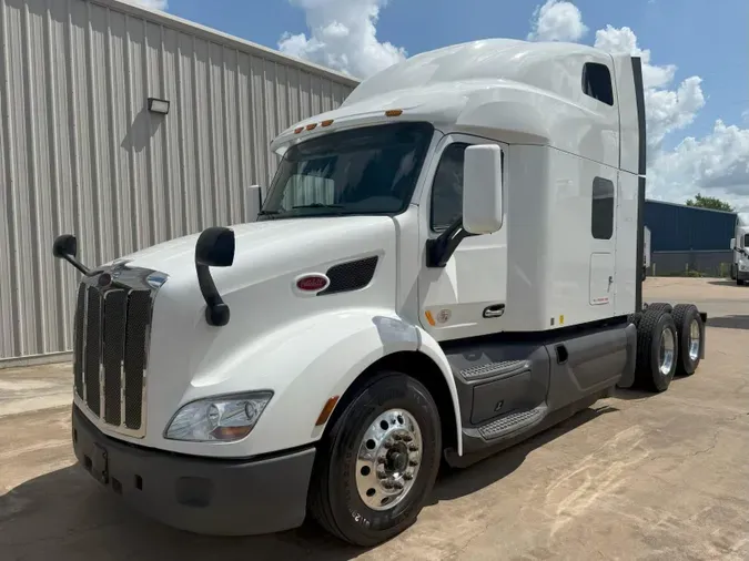 2021 Peterbilt 579