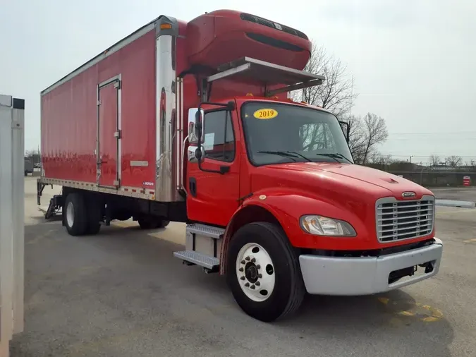2019 FREIGHTLINER/MERCEDES M2 106