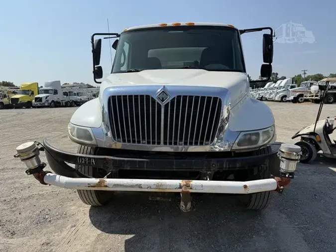 2008 INTERNATIONAL DURASTAR 4300