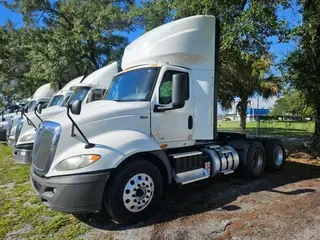 2020 NAVISTAR INTERNATIONAL RH613 DAYCAB T/A