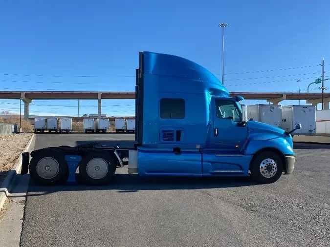 2019 International LT625