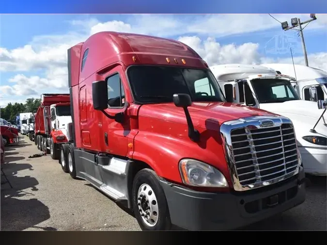 2014 FREIGHTLINER CASCADIA 125