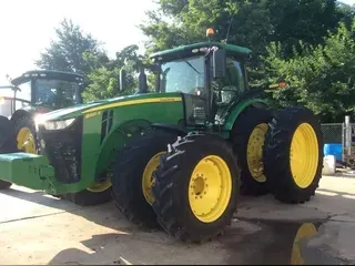 2020 John Deere 8320R