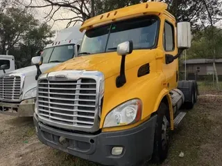 2018 FREIGHTLINER/MERCEDES CASCADIA 113