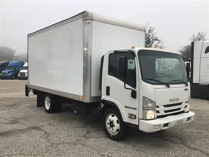 2022 ISUZU NPR-XD