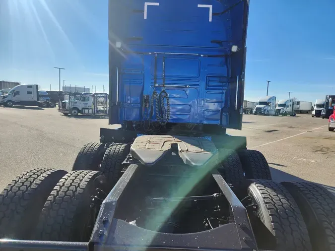 2021 VOLVO VNL64T760d45a7161e5208f5c30f0bba7ae57d899