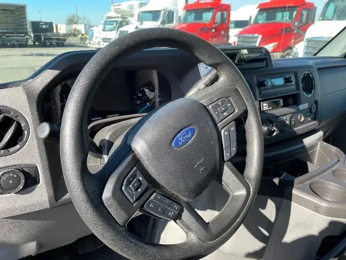 2022 Ford Motor Company E350