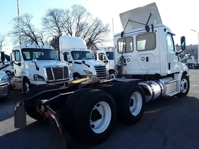 2019 FREIGHTLINER/MERCEDES NEW CASCADIA PX12664