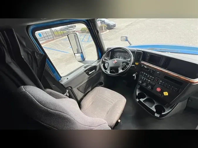 2020 INTERNATIONAL LT