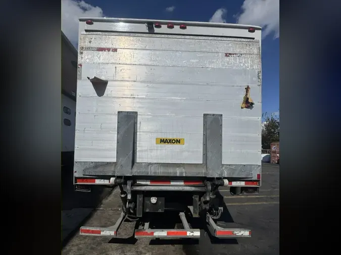 2019 FREIGHTLINER/MERCEDES M2 106