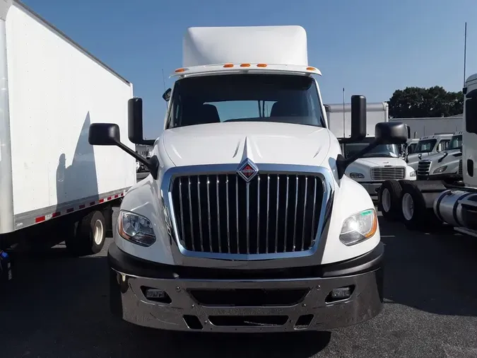2019 NAVISTAR INTERNATIONAL LT625 DAYCAB T/A
