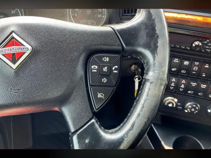 2021 INT LT625 6x4