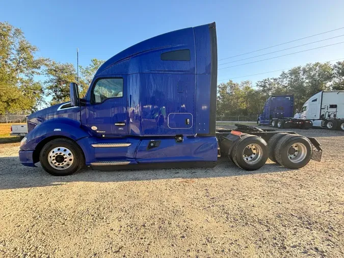 2021 Kenworth T680