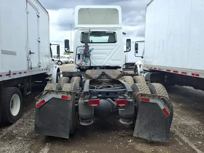 2019 NAVISTAR INTERNATIONAL LT625 DAYCAB T/A