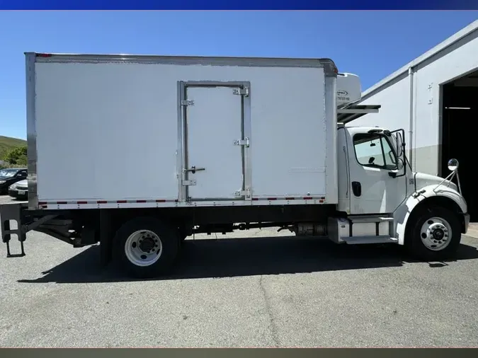 2018 FREIGHTLINER/MERCEDES M2 106