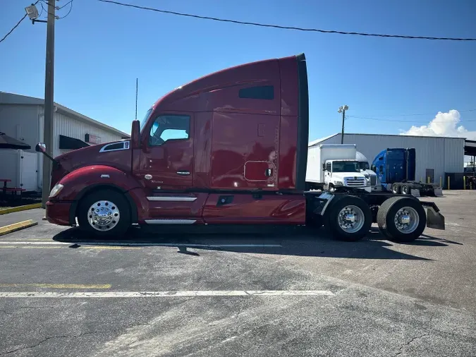 2020 Kenworth T680