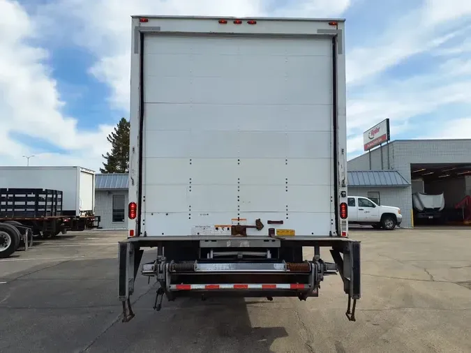 2018 FREIGHTLINER/MERCEDES M2 106