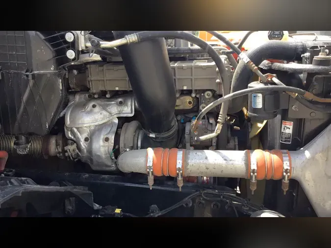 2020 Freightliner Cascadia 126