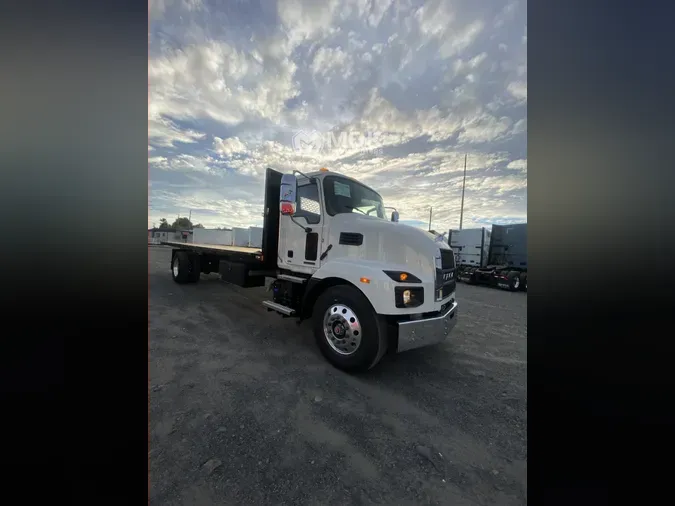 2026 MACK MD MD6 26' FLAT BEDd47779f9c43c38f551e441915c4da556