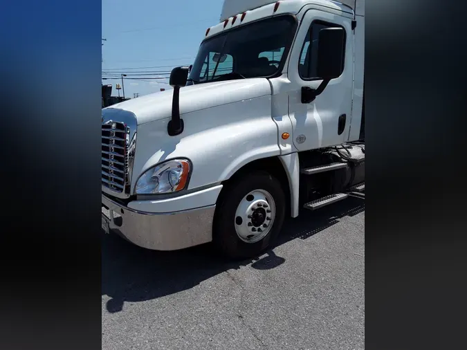 2016 FREIGHTLINER/MERCEDES CASCADIA 125d4778ddc548d801a6dba1429fb8144e7