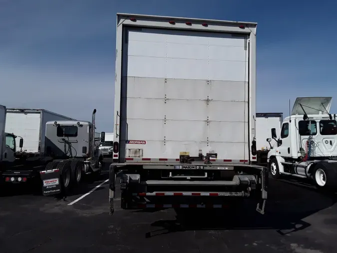 2019 FREIGHTLINER/MERCEDES M2 106
