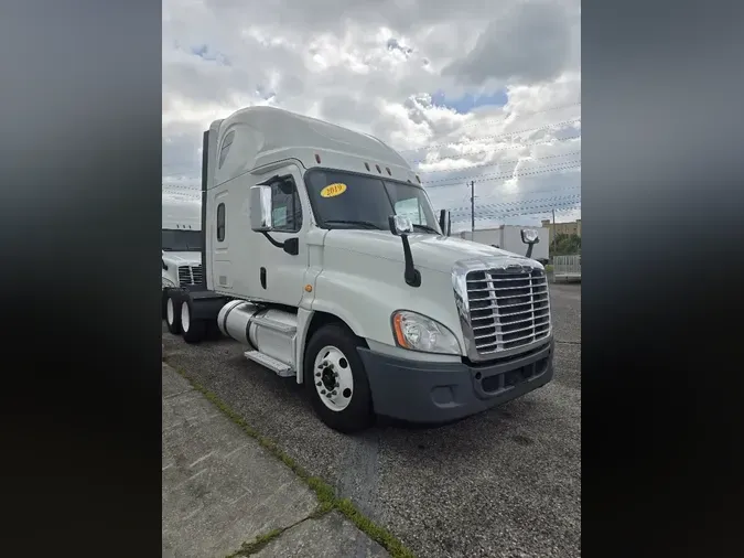 2019 FREIGHTLINER/MERCEDES CASCADIA 125