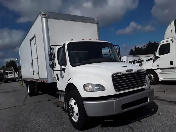 2016 FREIGHTLINER/MERCEDES M2 106