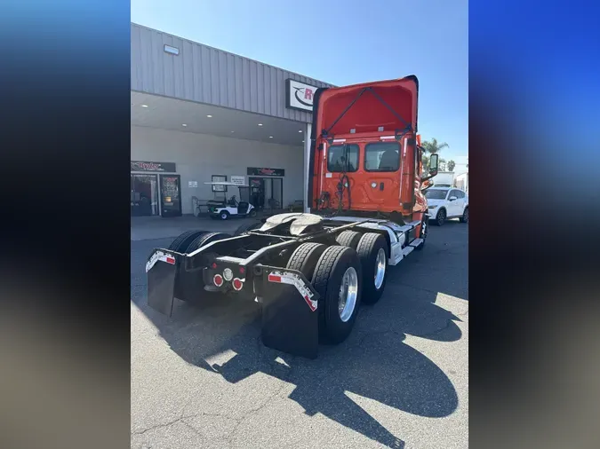 2020 FREIGHTLINER/MERCEDES NEW CASCADIA PX12664d48707bfc799c81f63bb4fb5d28bfa3b