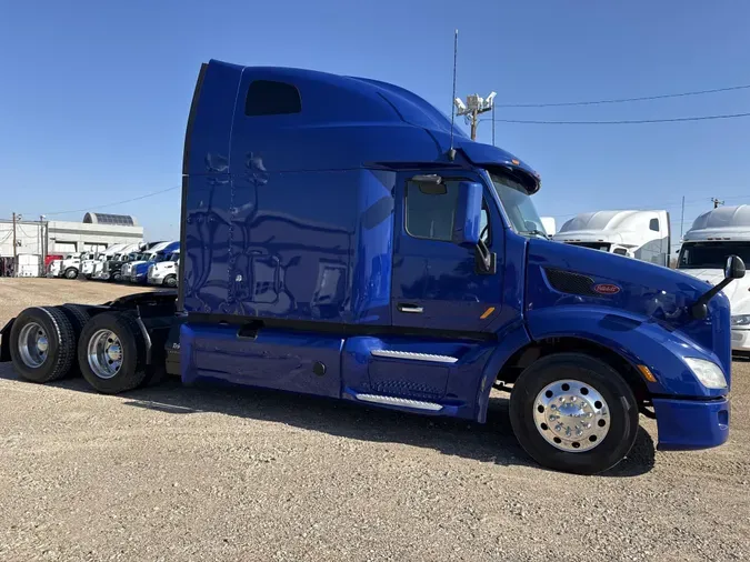 2022 Peterbilt 579