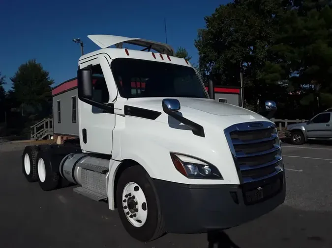 2022 FREIGHTLINER/MERCEDES NEW CASCADIA PX12664d48cd9b01acb4778cf8f25dcf9ee3641