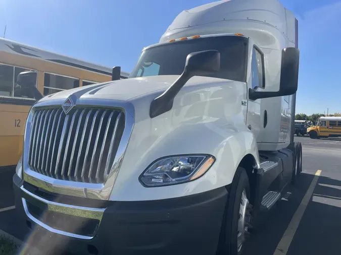 2022 International LT625d48cf7b2f4d0d9d56142d5919de554d2