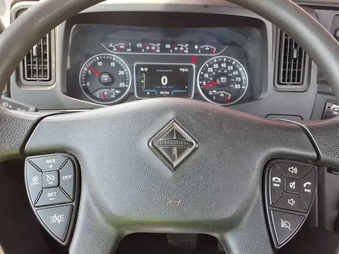 2018 NAVISTAR INTERNATIONAL LT625 DAYCAB T/A