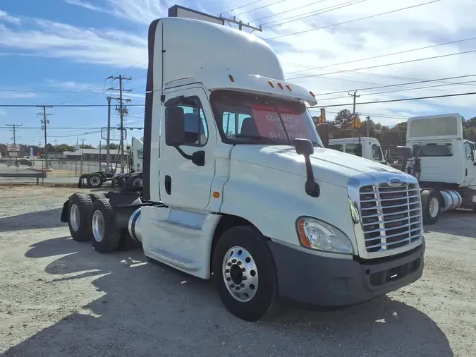 2019 FREIGHTLINER/MERCEDES CASCADIA 125d48e140965afc7675091d896b09f8c4d