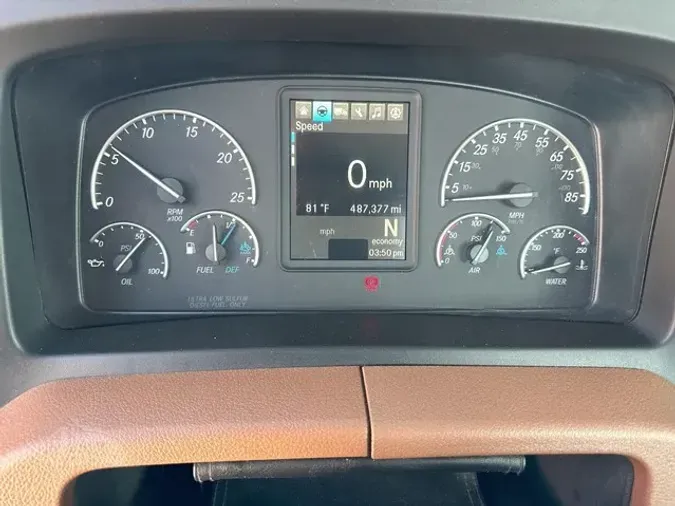 2019 FREIGHTLINER CASCADIA 126