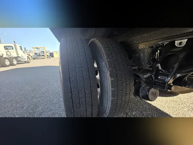 2020 Peterbilt 337d48f4d38d9e9bef0ee358502169a30c9