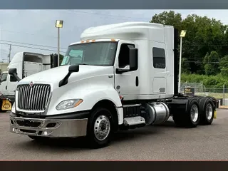2022 INT LT625 6x4