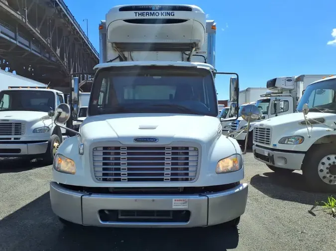 2017 FREIGHTLINER M2 106