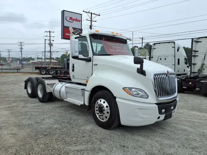2020 NAVISTAR INTERNATIONAL LT625 DAYCAB T/A