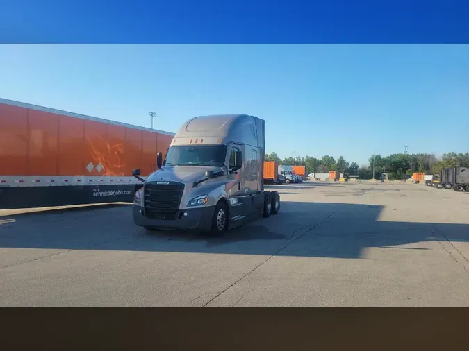 2024 Freightliner Cascadia