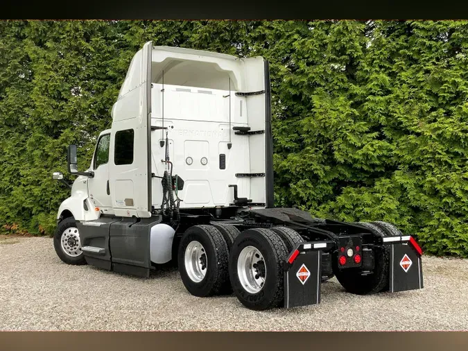 2022 INT LT625 6x4