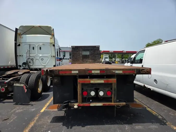 2016 FREIGHTLINER M2-112
