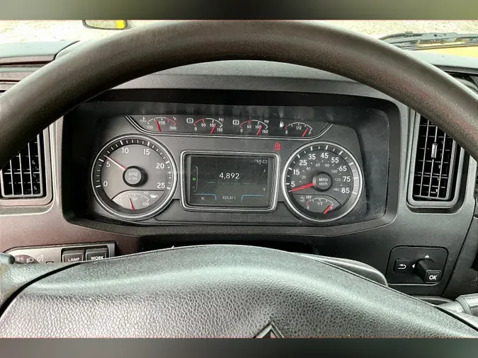 2019 INT LT625 6x4
