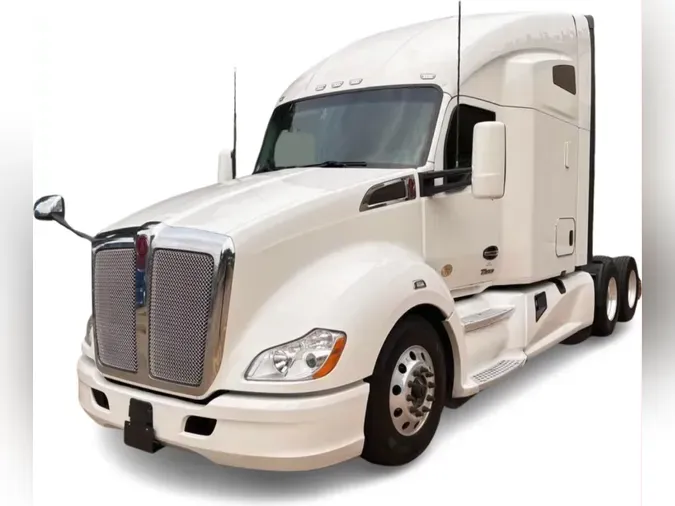 2022 Kenworth T680d4a36ff25999f11d9f6f2de98f7fa59d