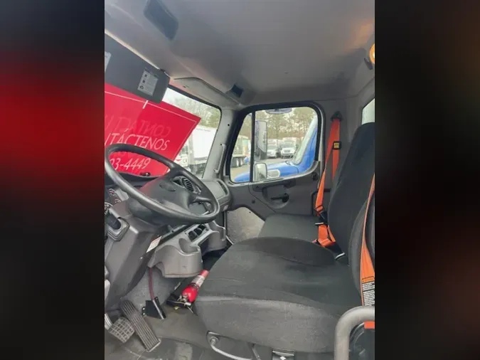 2018 FREIGHTLINER/MERCEDES M2 106