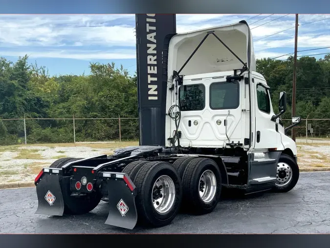 2020 FRG CASCADIA