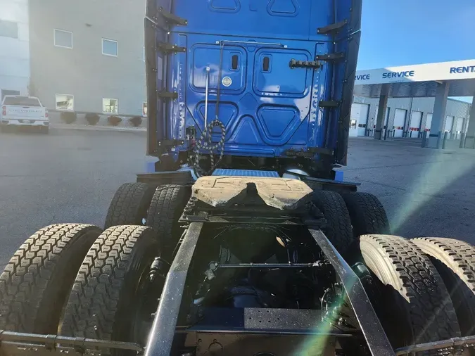 2021 FREIGHTLINER Cascadia 126d4a9c79535403db6955e359433d8edc3